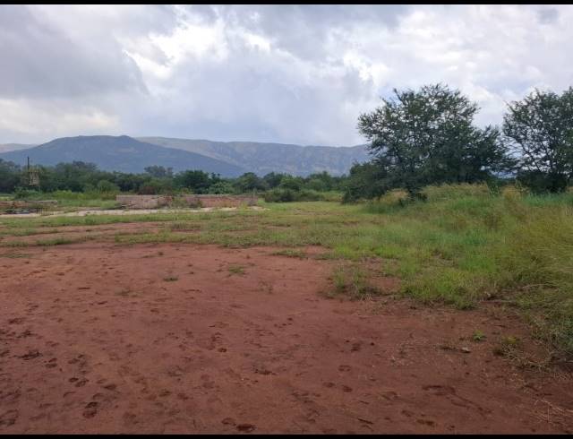 10.30HA SMALLHOLDING FOR SALE IN RUSTENBURG RURAL